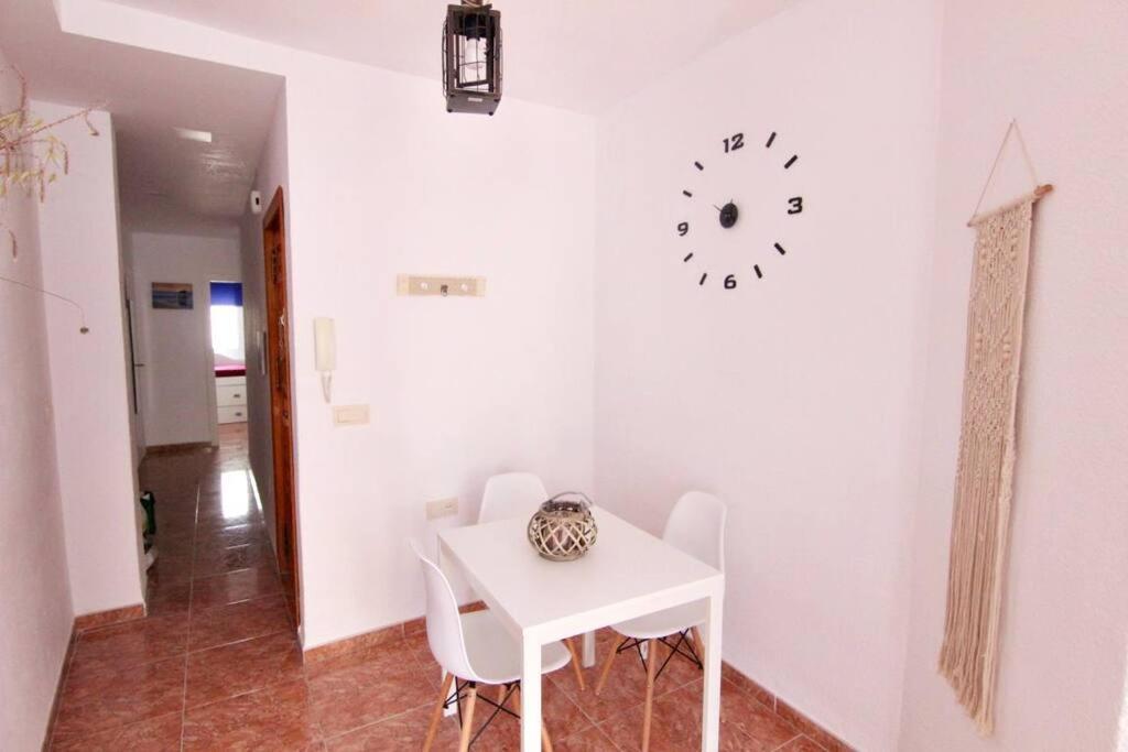 דירות Almuñécar Precioso Piso Soleado, Con Vistas A Monumento. Wfi מראה חיצוני תמונה